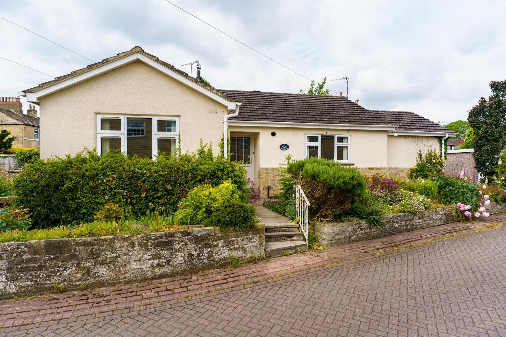 High Street, Clifford, Wetherby Monroe Estate Agents